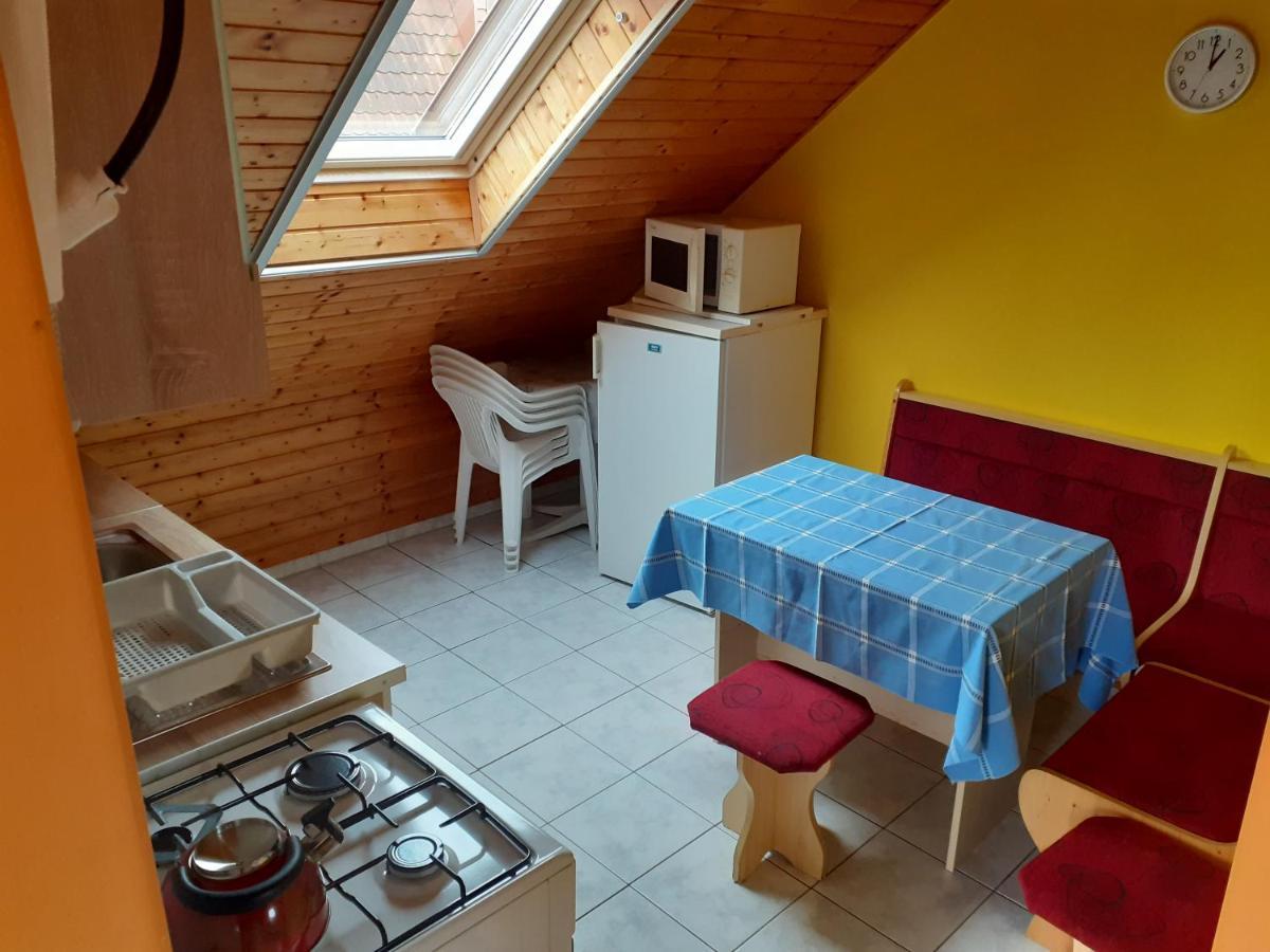 Patri Apartmanhaz Keszthely Exterior foto