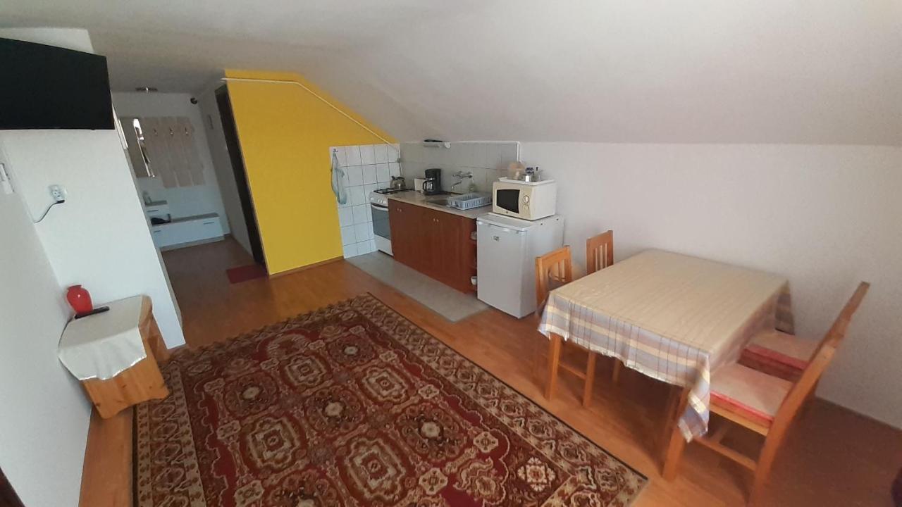 Patri Apartmanhaz Keszthely Exterior foto