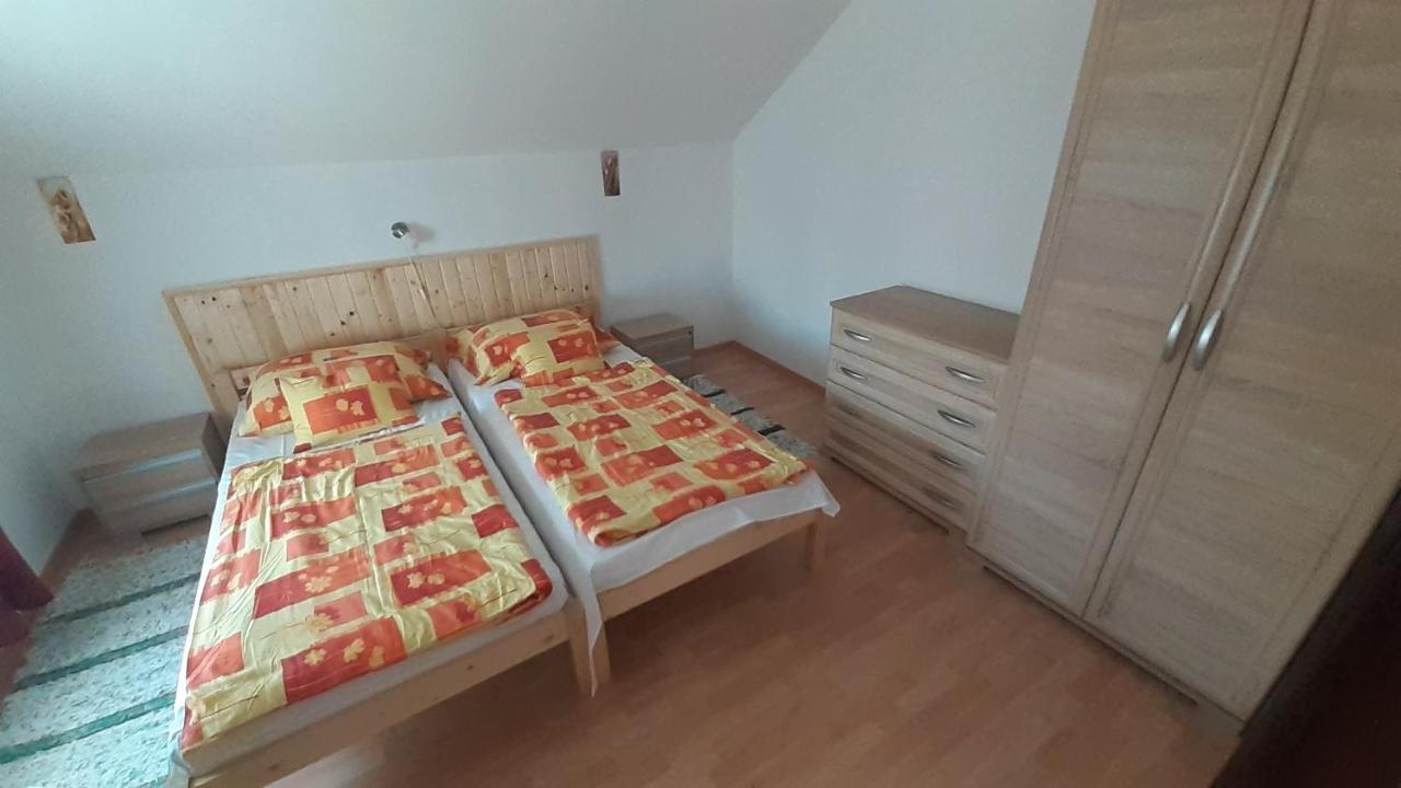 Patri Apartmanhaz Keszthely Exterior foto