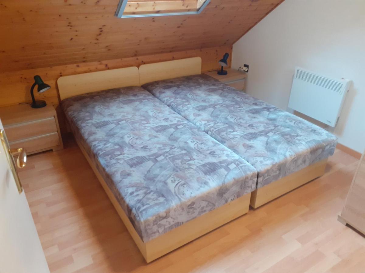 Patri Apartmanhaz Keszthely Exterior foto