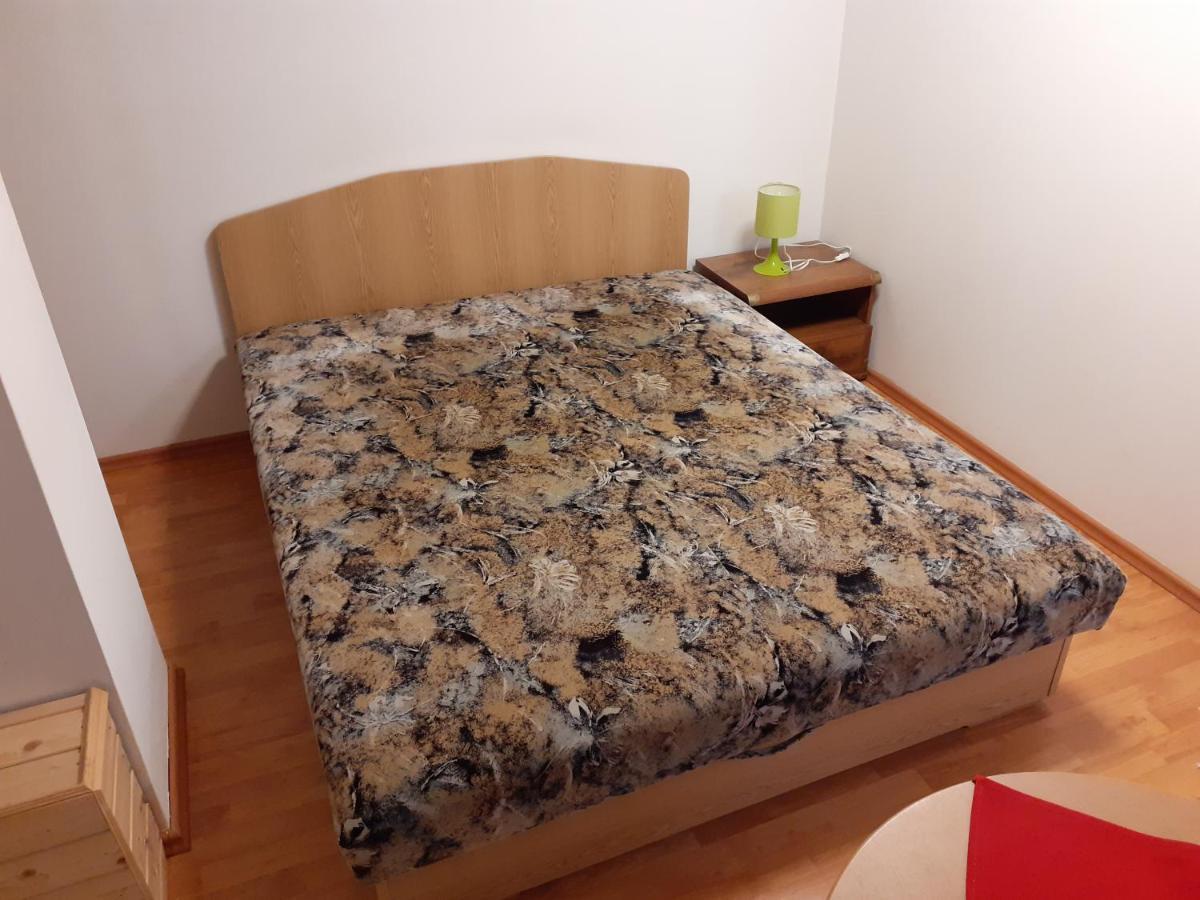 Patri Apartmanhaz Keszthely Exterior foto