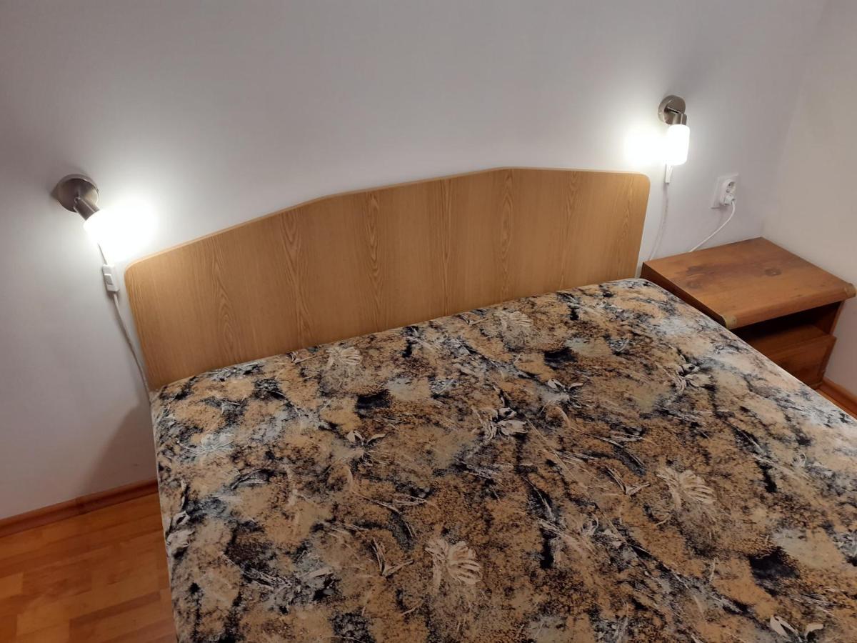 Patri Apartmanhaz Keszthely Exterior foto