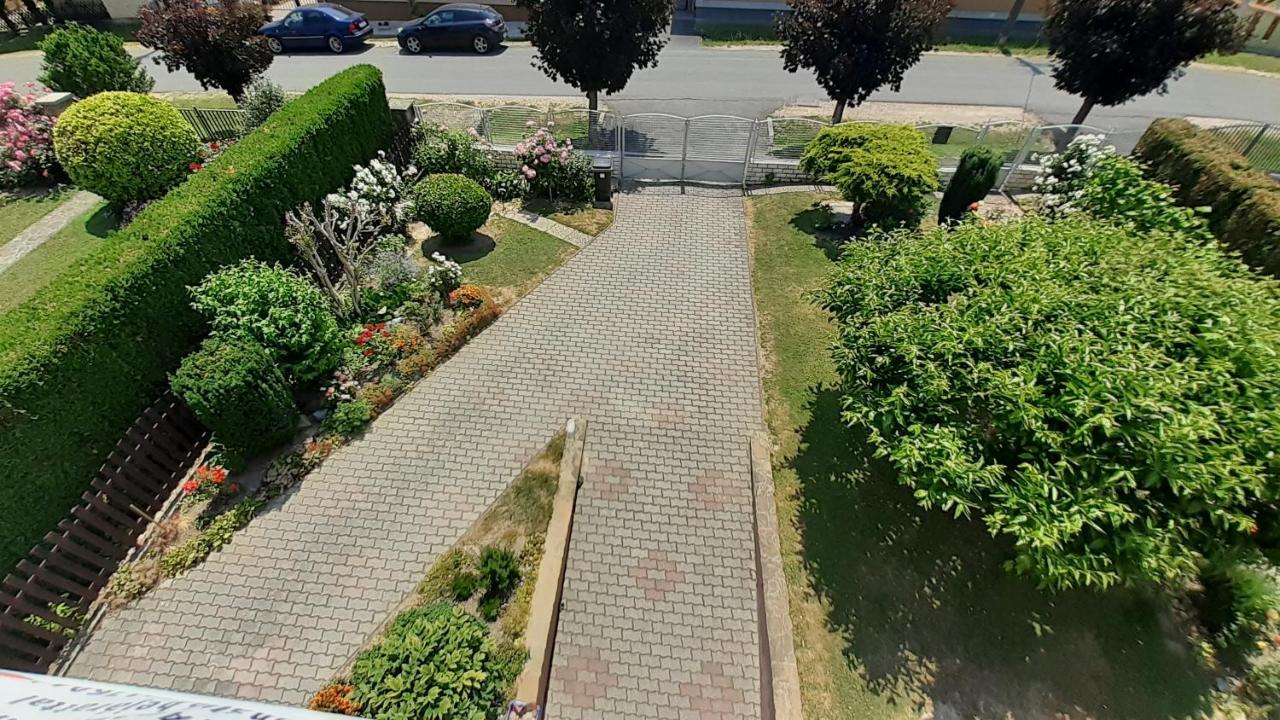 Patri Apartmanhaz Keszthely Exterior foto