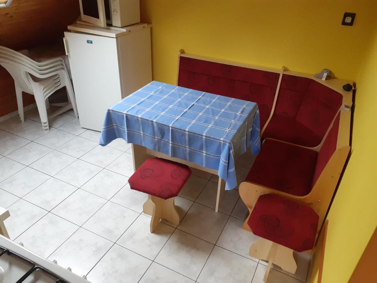 Patri Apartmanhaz Keszthely Exterior foto