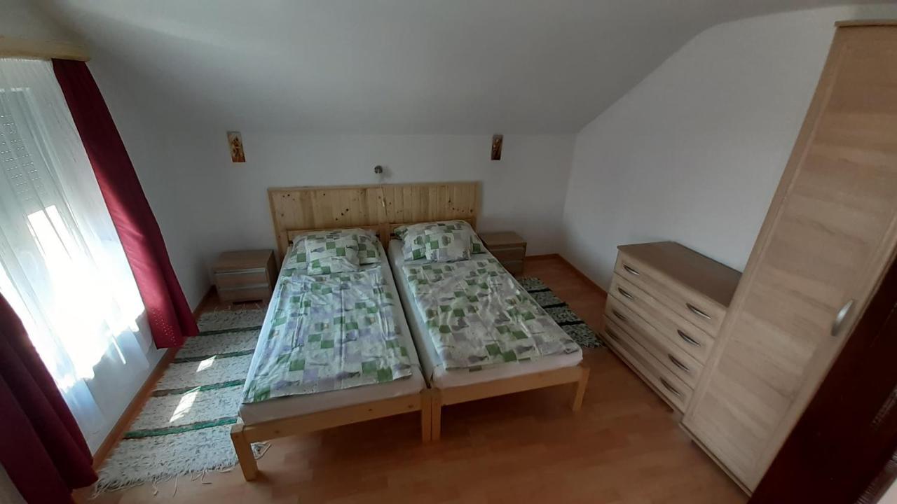 Patri Apartmanhaz Keszthely Exterior foto